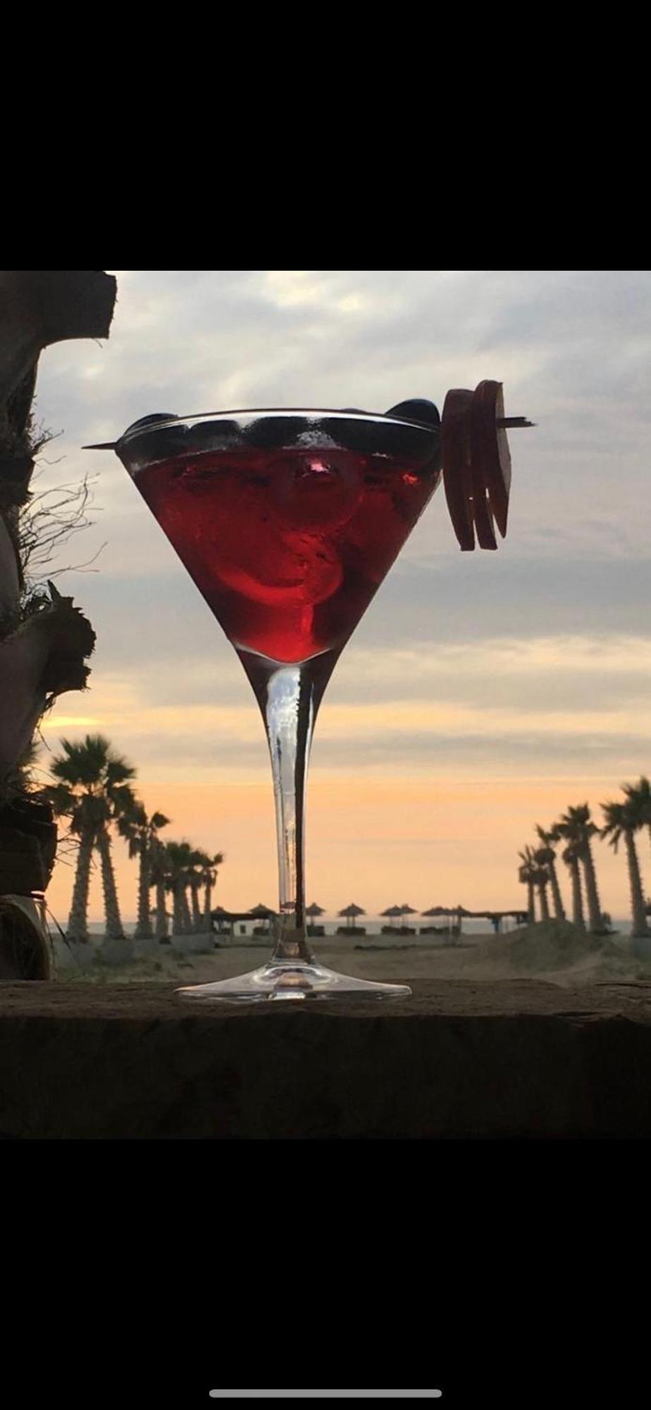 ホテル Saint Tropez Durres Bisht Kamez エクステリア 写真